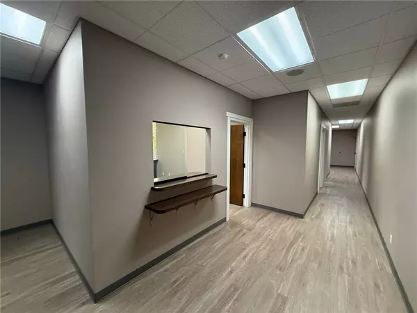 San Luis Obispo, CA 93401,3220 S Higuera Street