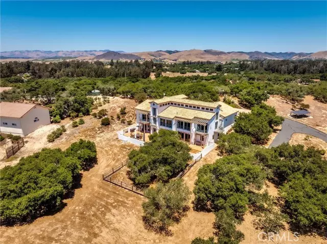 Arroyo Grande, CA 93420,1790 Calle Laguna