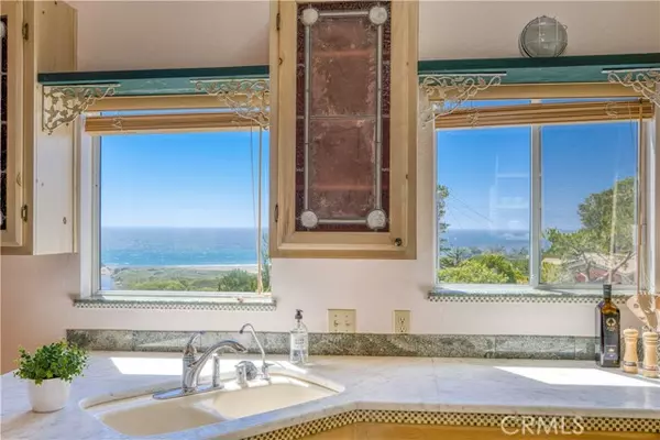 Cambria, CA 93428,564 Croyden Ln