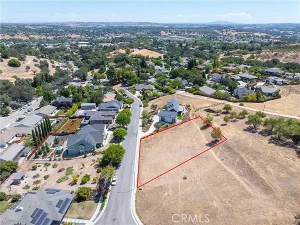 Paso Robles, CA 93446,308 Maplewood Court