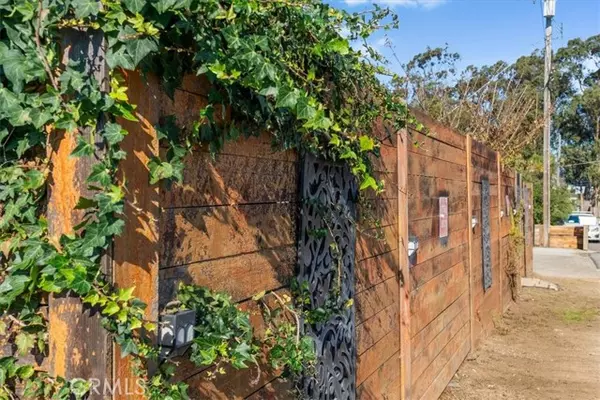 Los Osos, CA 93402,1871 Donna