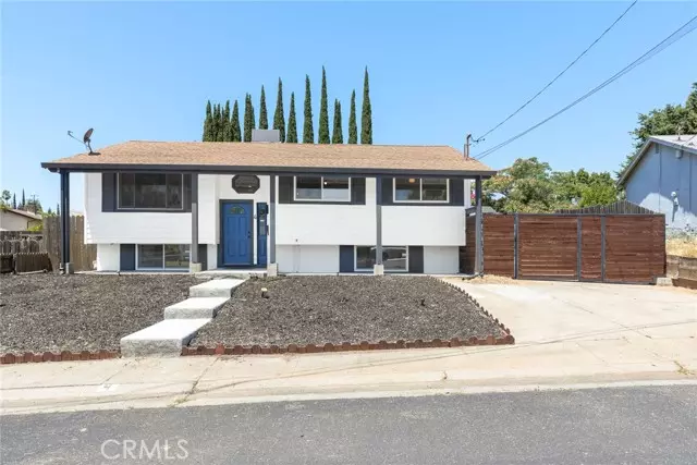 4 Las Plumas Way, Oroville, CA 95966