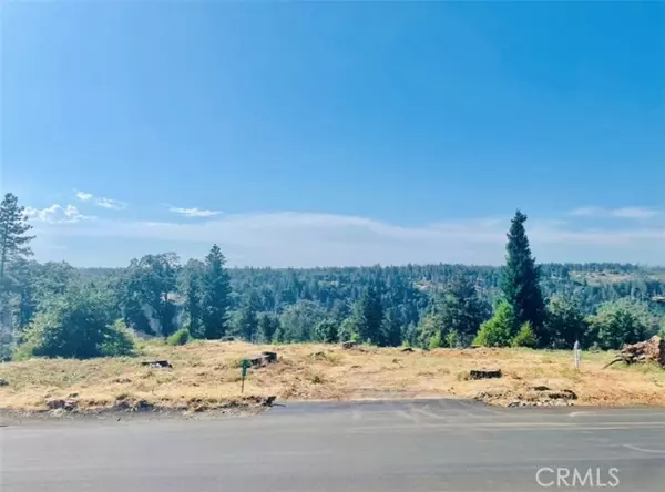 1435 Lofty Ln, Paradise, CA 95969