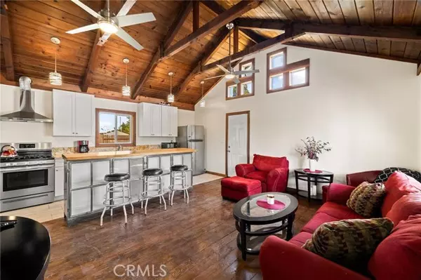 Orland, CA 95963,216 Robbins St
