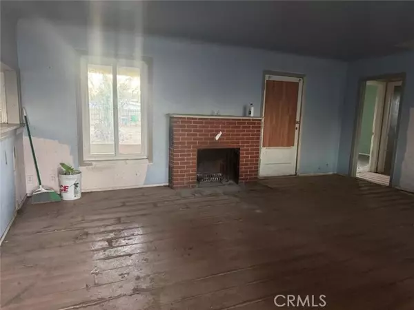 Orland, CA 95963,816 East Street