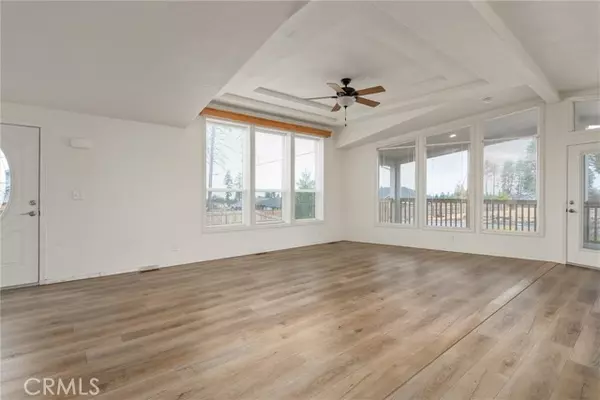 Paradise, CA 95969,6290 Wall