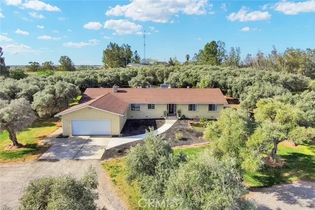 23671 Carona Avenue, Corning, CA 96021