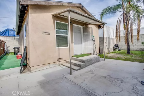 13447 Filmore Street, Pacoima (los Angeles), CA 91331