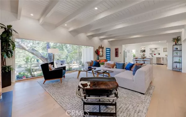 14840 Round Valley Drive, Sherman Oaks (los Angeles), CA 91403