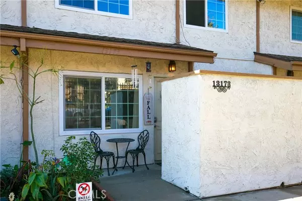 13173 Bromont Avenue, Sylmar (los Angeles), CA 91342