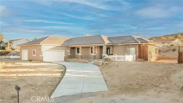 Llano, CA 93544,31704 Bogie Place