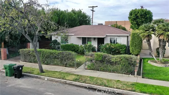 Panorama City (los Angeles), CA 91402,8337 Lennox Avenue