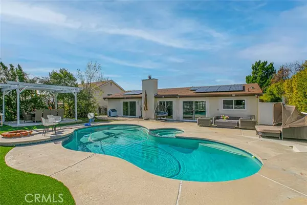 12400 Mclennan Avenue, Granada Hills (los Angeles), CA 91344