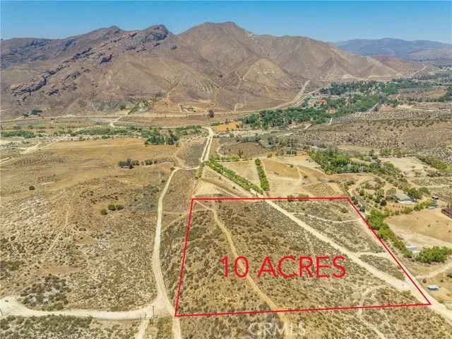 Acton, CA 93510,0 Falcon Glen Rd/Vic Heffner Road