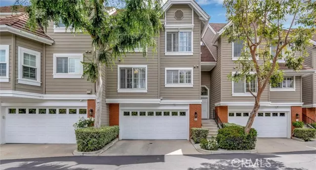 Woodland Hills (los Angeles), CA 91367,20950 Oxnard Street #50