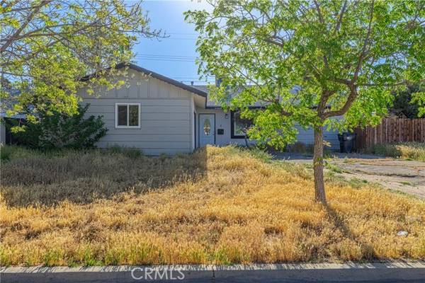 45416 Burgess Way, Lancaster, CA 93535