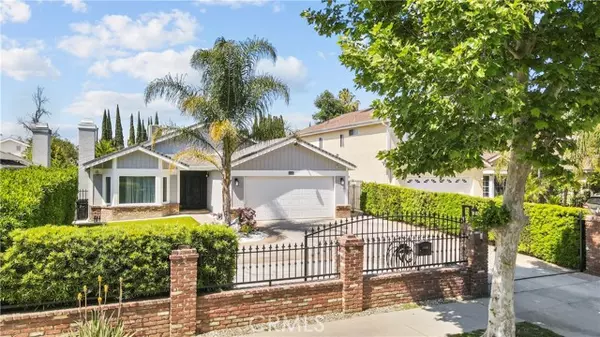 15435 Cohasset Street, Van Nuys (los Angeles), CA 91406