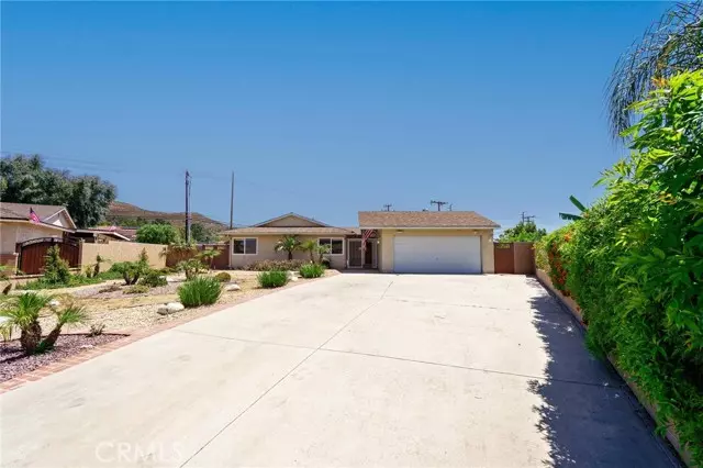 Newbury Park (thousand Oaks), CA 91320,814 Verna Avenue