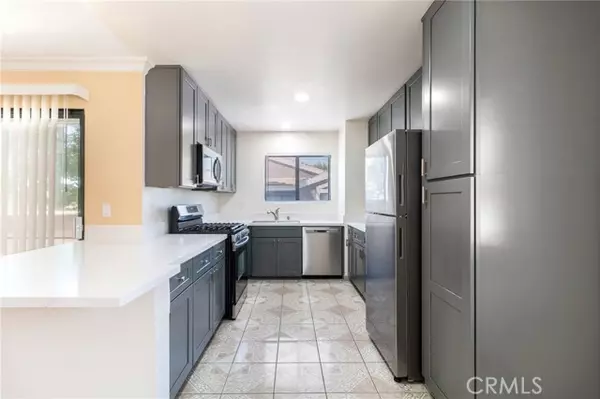 12452 Ralston Avenue #1, Sylmar (los Angeles), CA 91342