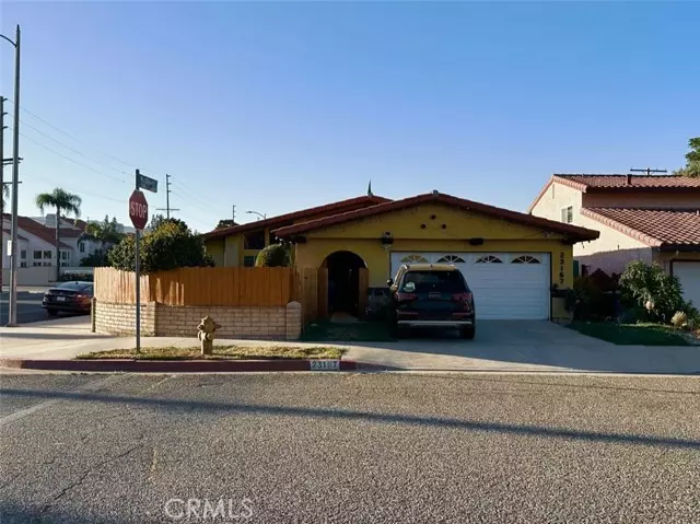 West Hills (los Angeles), CA 91307,23167 Valerio Street