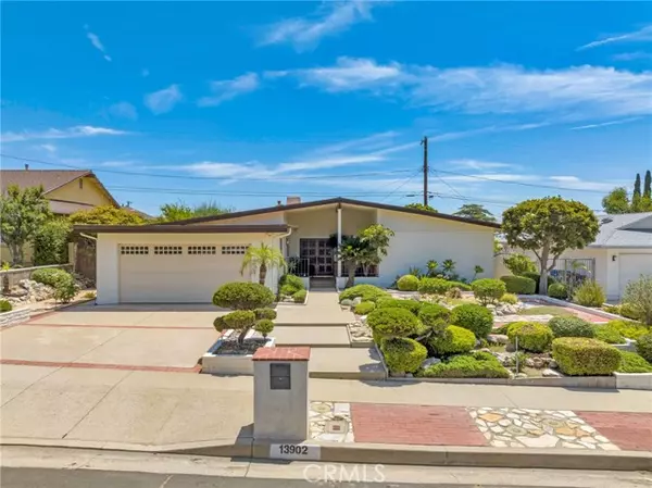 13902 Aldergrove Street, Sylmar (los Angeles), CA 91342