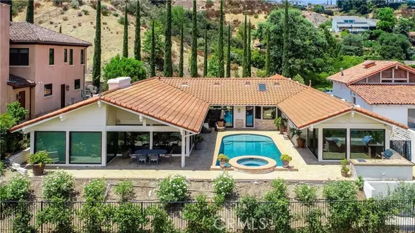 3652 Golden Leaf Drive, Westlake Village, CA 91361