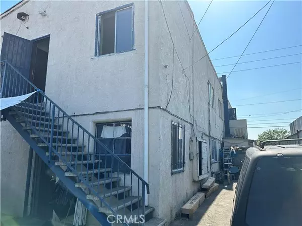 Los Angeles, CA 90001,6524 S Central Avenue