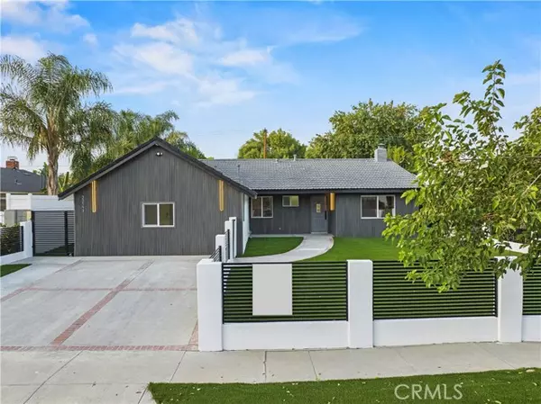 22551 Haynes Street, West Hills (los Angeles), CA 91307