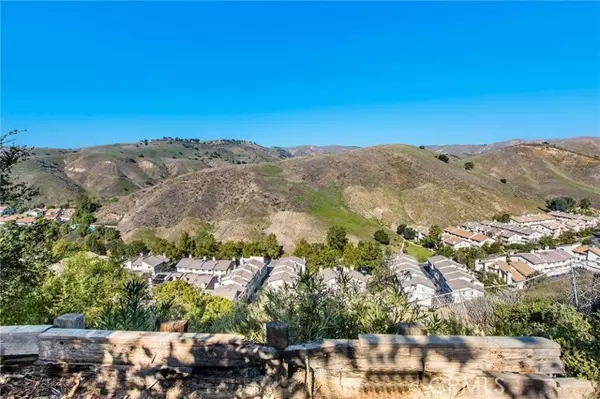 26035 Farmfield Road, Calabasas, CA 91302