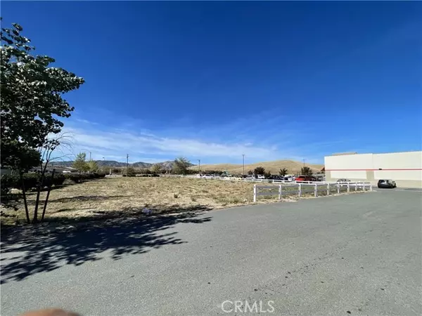 Tehachapi, CA 93561,408 N Mill Street