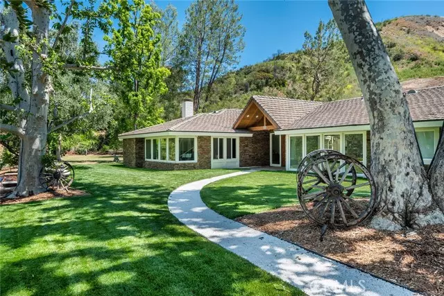 Agoura Hills, CA 91301,28660 Wagon Road