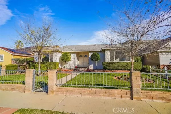 10112 Sophia Avenue, North Hills (los Angeles), CA 91343