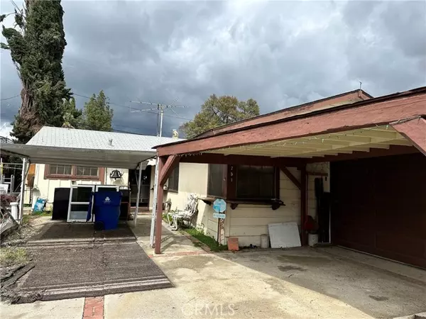 16751 Mckeever Street, Granada Hills (los Angeles), CA 91344