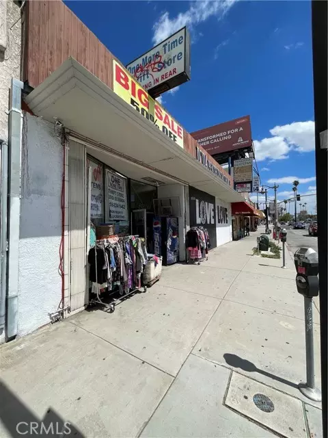 Reseda (los Angeles), CA 91335,18515 Sherman Way