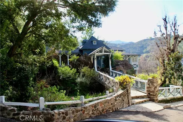 2021 E Lakeshore Drive, Agoura Hills, CA 91301