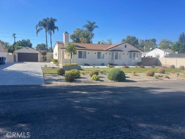 5835 Topeka Drive, Tarzana (los Angeles), CA 91356