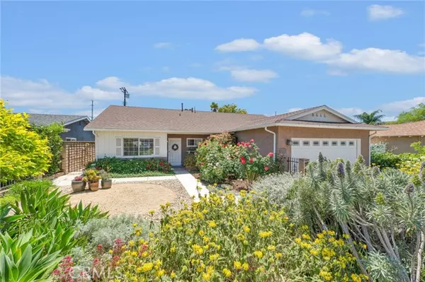 16640 Blackhawk Street, Granada Hills (los Angeles), CA 91344