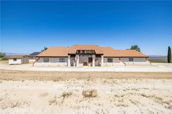 9532 Crest Road, California City, CA 93505