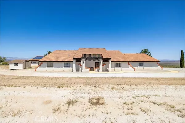 9532 Crest Road, California City, CA 93505