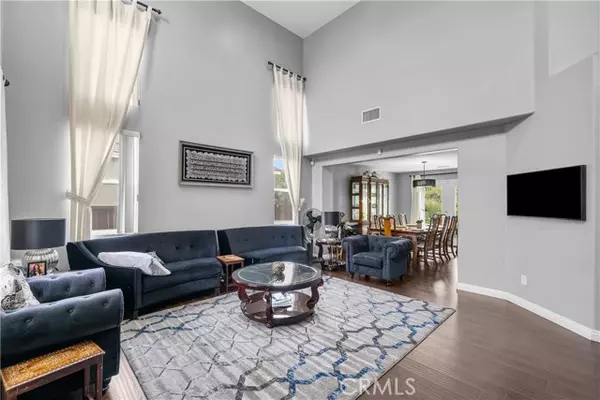 Canyon Country (santa Clarita), CA 91387,26426 Cardinal Drive