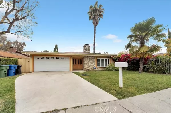 20923 De La Guerra Street, Woodland Hills (los Angeles), CA 91364