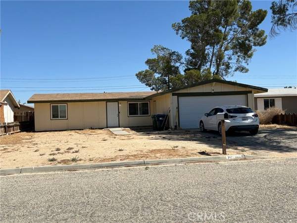 7613 Xavier Avenue, California City, CA 93505