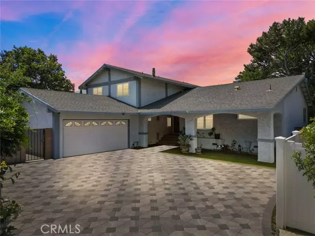 Granada Hills (los Angeles), CA 91344,16965 Paulette Place