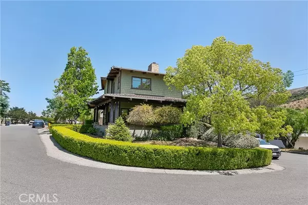 Agoura Hills, CA 91301,28428 Lewis Place