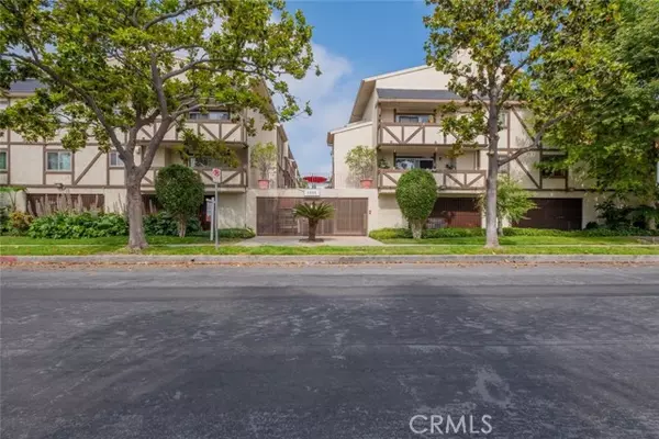 7005 Jordan Avenue #203, Canoga Park (los Angeles), CA 91303