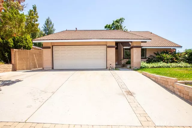 Canyon Country (santa Clarita), CA 91351,18902 Cabral Street