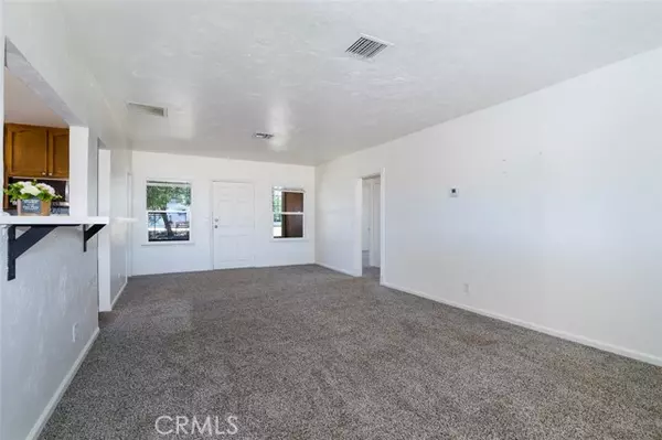 Lancaster, CA 93536,5357 W Avenue L