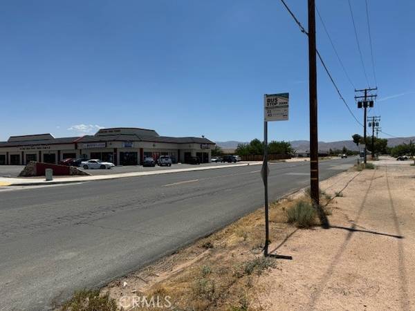 13630 Central Road, Apple Valley, CA 92307