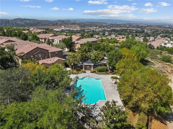 Canyon Country (santa Clarita), CA 91351,27715 Amber Way