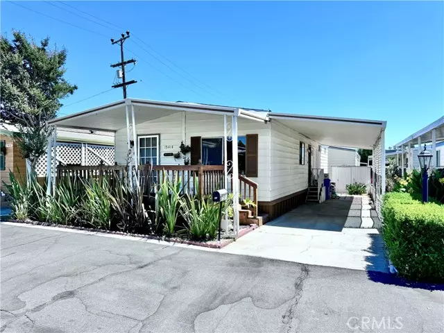 15414 Mankato St. #42, San Fernando, CA 91345